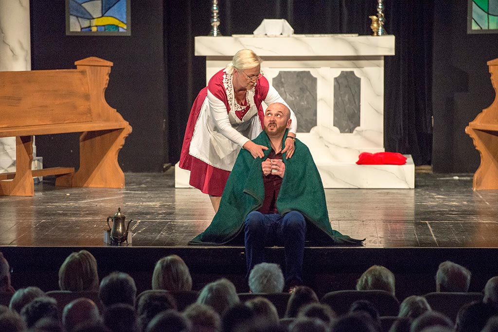 Andreas Wunnenberg spielt den Mann aus dem Beichtstuhl