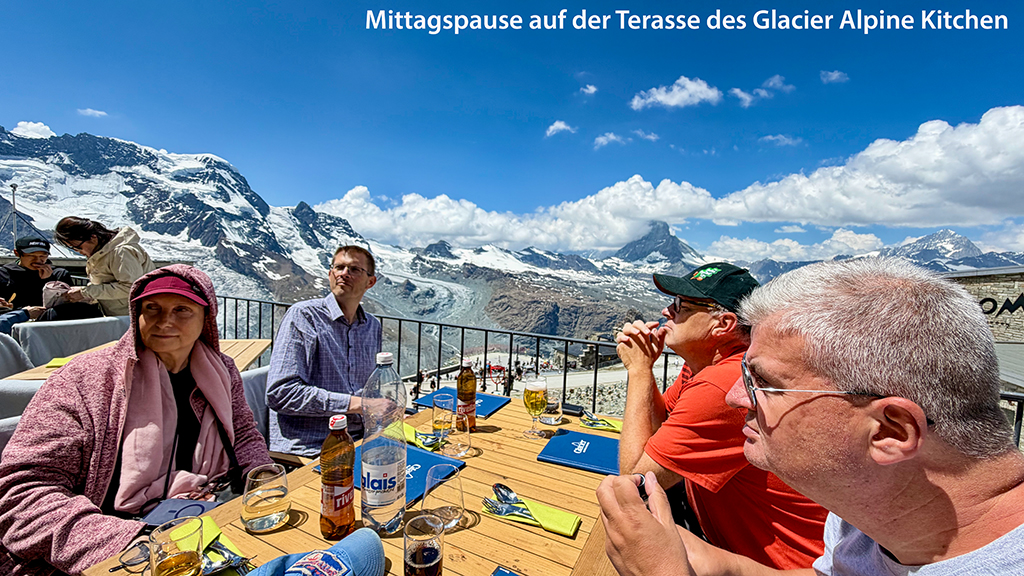 Terrasse des Glacier Alpine Kitchen